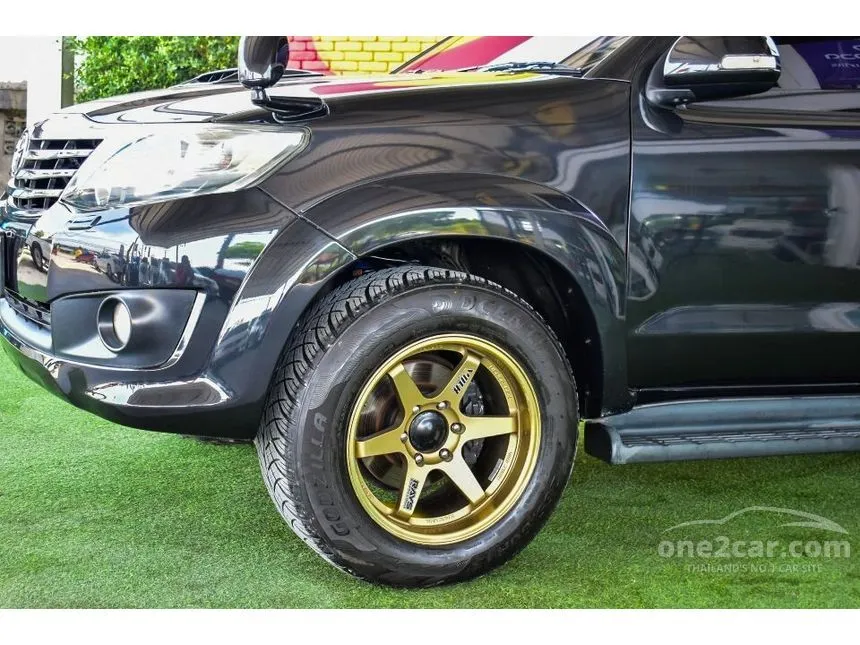 2012 Toyota Fortuner V SUV