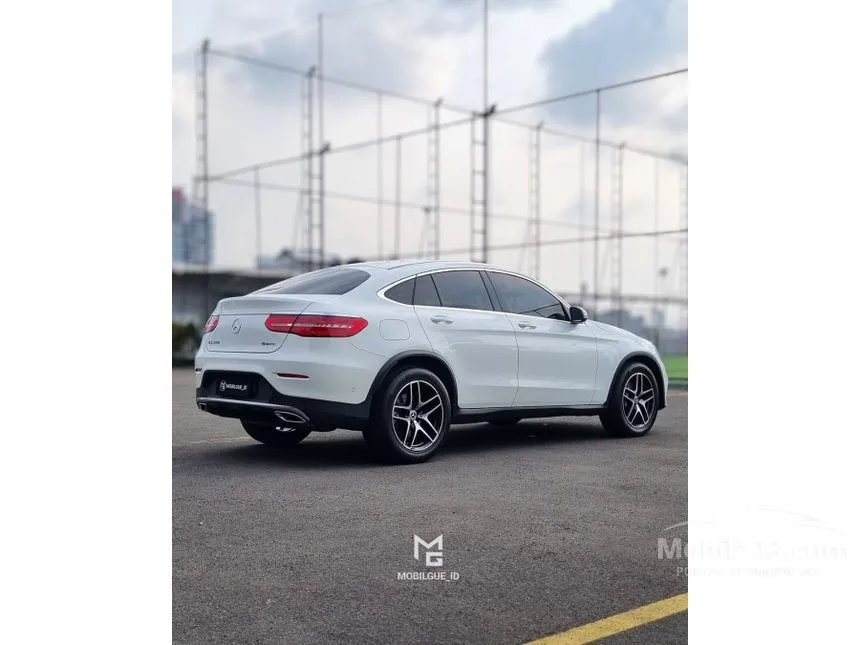 2019 Mercedes-Benz GLC300 AMG Line Coupe