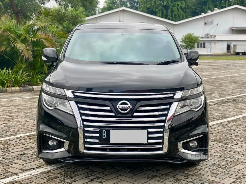 Jual Mobil Nissan Elgrand 2014 Highway Star 2.5 di DKI Jakarta Automatic MPV Hitam Rp 359.000.000