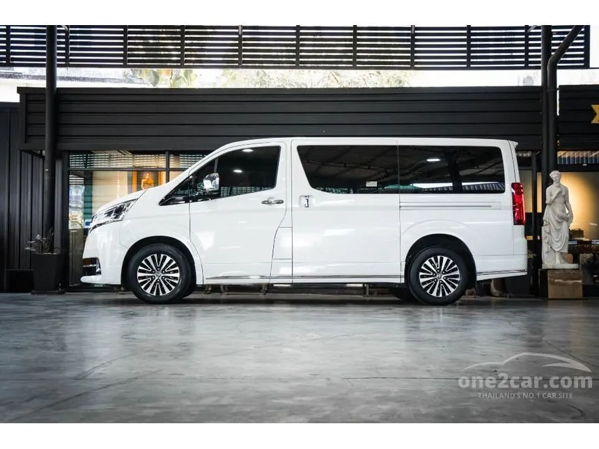 2019 Toyota Majesty Premium Van