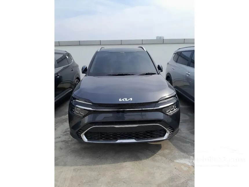 Jual Mobil KIA Carens 2024 Premiere 1.5 di DKI Jakarta Automatic MPV Abu