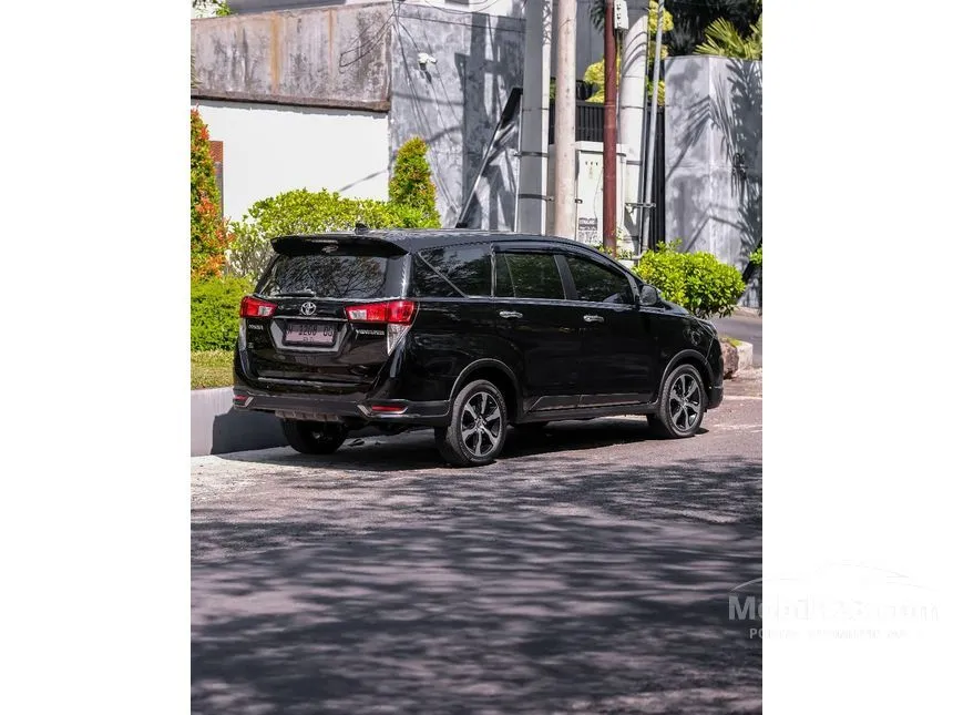 2021 Toyota Kijang Innova Venturer MPV