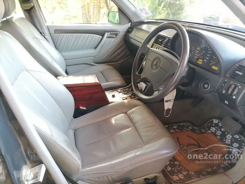 1997 Mercedes-Benz C200 Sedan
