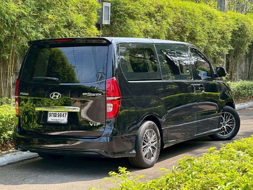 2019 Hyundai GRAND STAREX VIP Wagon