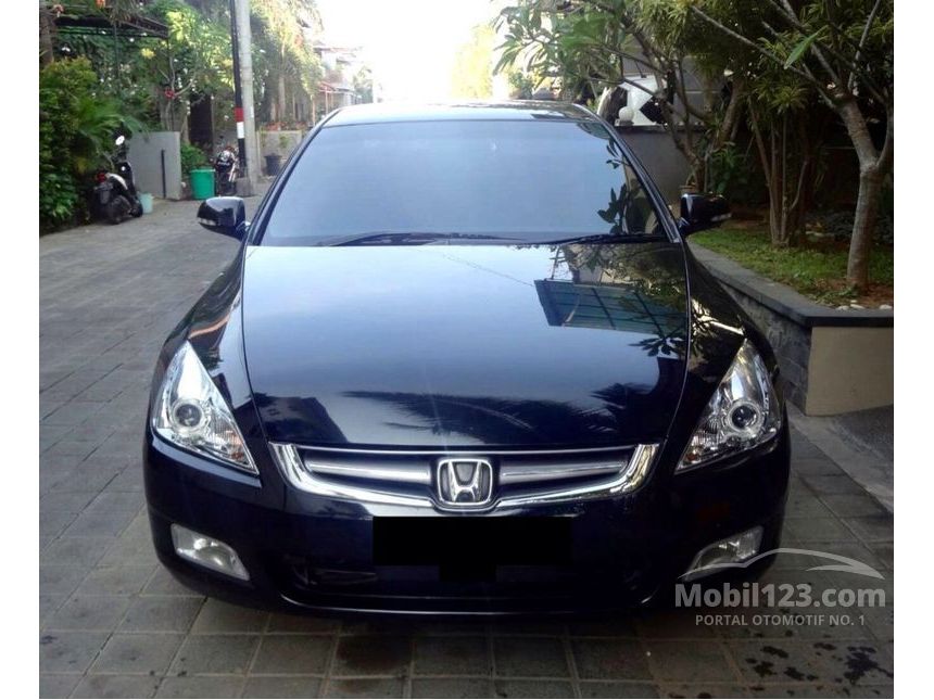 Jual Mobil Honda Accord 2006 VTi L 2 4 di Bali Automatic Jual Mobil Honda Accord 2006 VTi L 2 4 di Bali Automatic