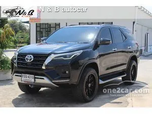 2022 Toyota FORTUNER 2.4 V SUV