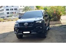 2017 Toyota Fortuner 2.4 TRD 4X2 SUV hitam diesel km 36 ribuan