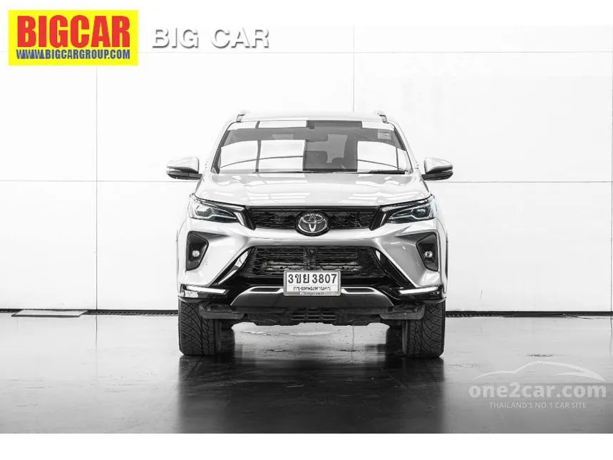 2022 Toyota FORTUNER Leader V SUV