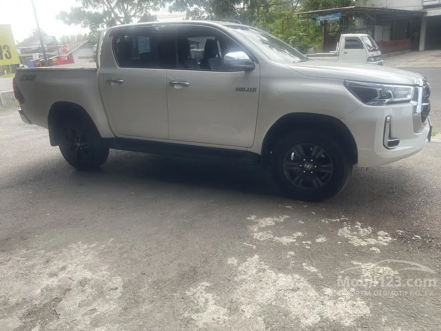 2022 Toyota Hilux V Double Cab 4X4 Pickup