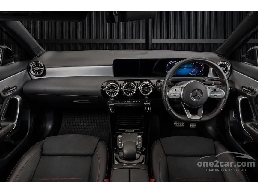 2023 Mercedes-Benz A200 AMG Dynamic Sedan