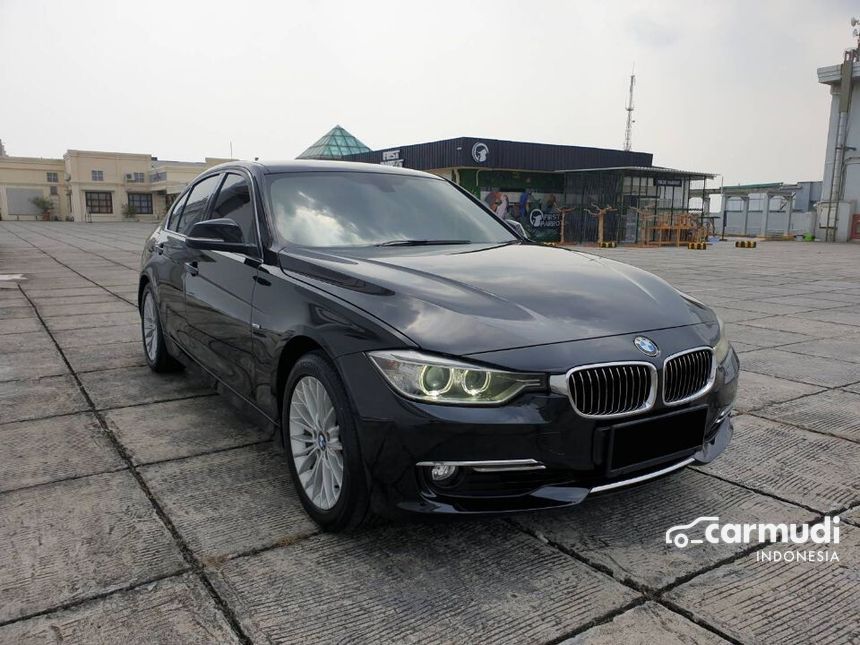 Jual Mobil BMW 320i 2013 Luxury 2.0 di DKI Jakarta Automatic Sedan ...