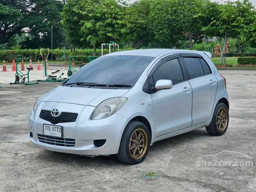 2008 Toyota YARIS E Hatchback