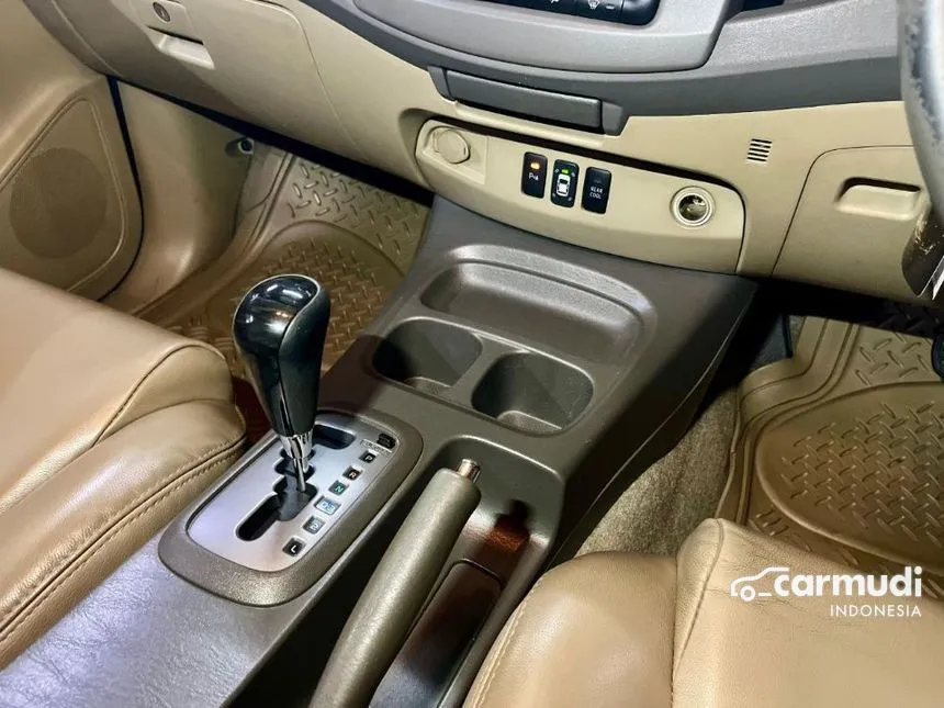 2013 Toyota Fortuner G Lux SUV