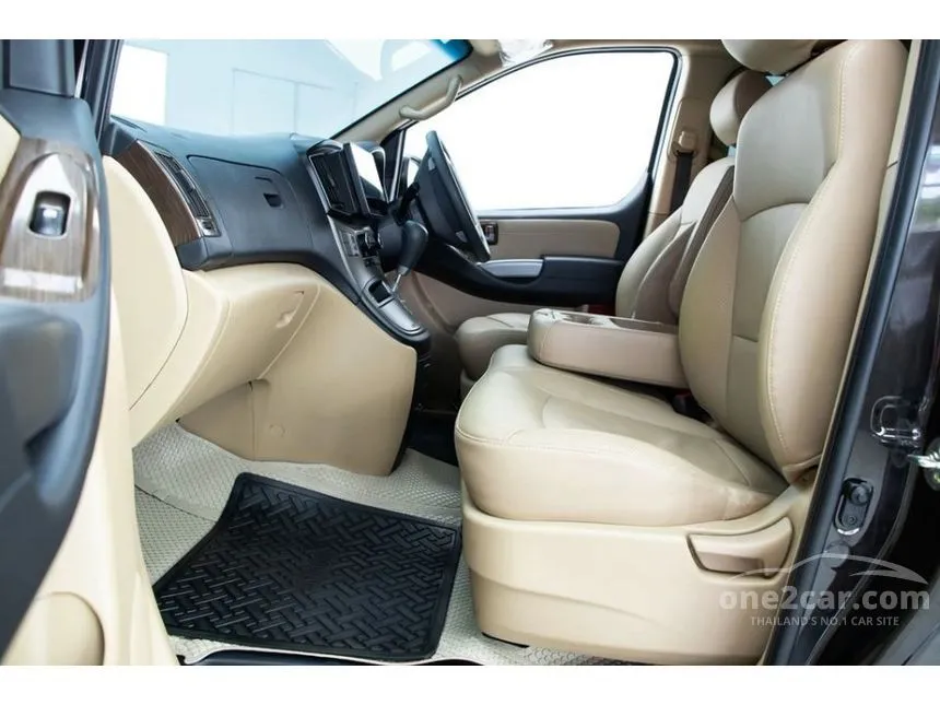 2024 Hyundai H-1 Elite NS Van