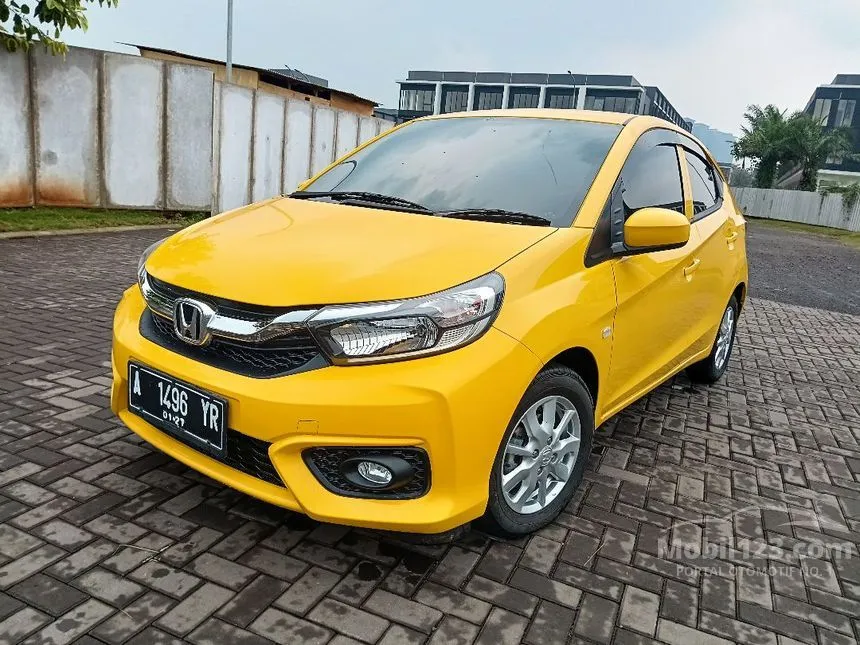 Jual Mobil Honda Brio 2021 E Satya 1.2 di Banten Automatic Hatchback Kuning Rp 156.900.000