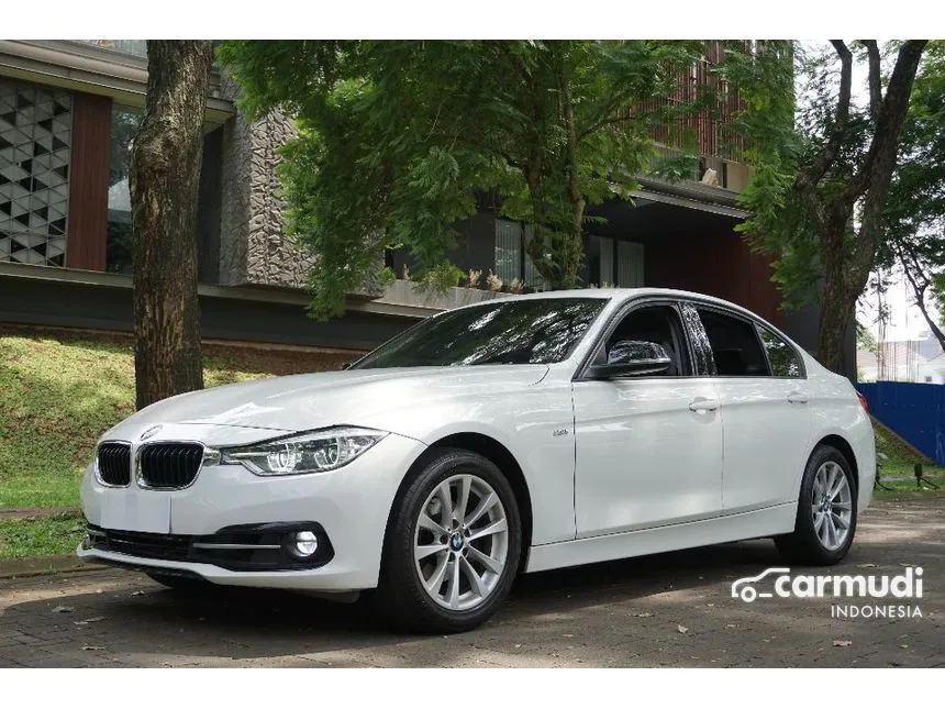 2016 BMW 320i Sport Sedan