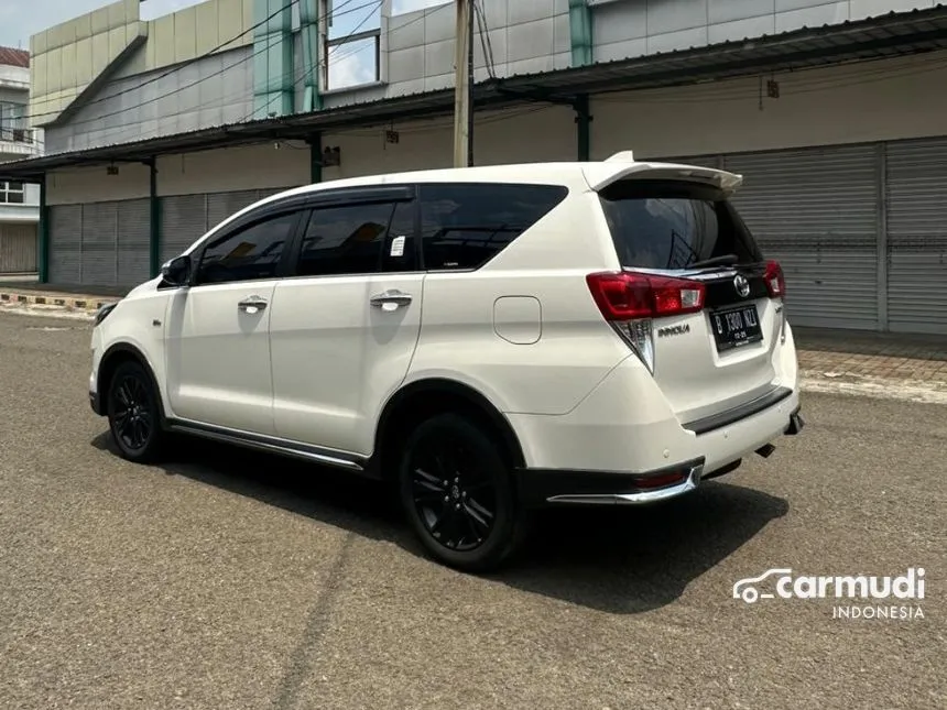 2020 Toyota Innova Venturer Wagon