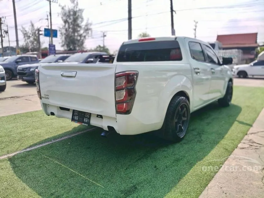 2024 Isuzu D-MAX L Cab-4 Pickup
