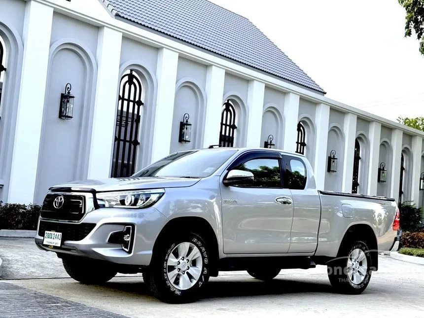 2018 Toyota HILUX REVO E Plus Prerunner Smart Cab Pickup
