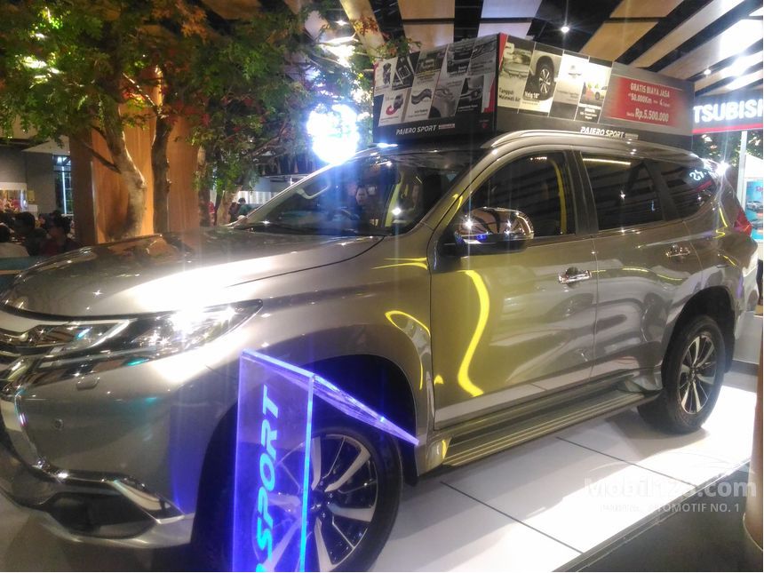 Jual Mobil  Mitsubishi Pajero Sport  2019  Dakar 2 4 di  DKI 