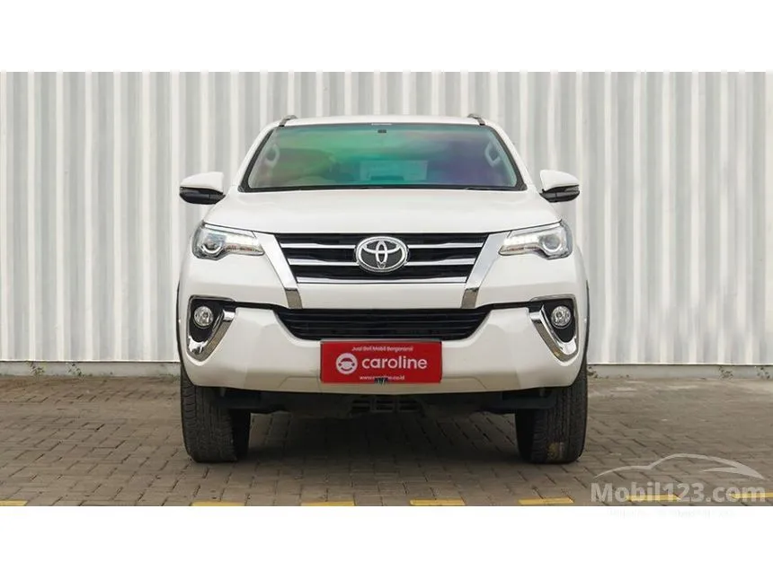 Jual Mobil Toyota Fortuner 2020 VRZ 2.4 di Jawa Barat Automatic SUV Putih Rp 413.000.000