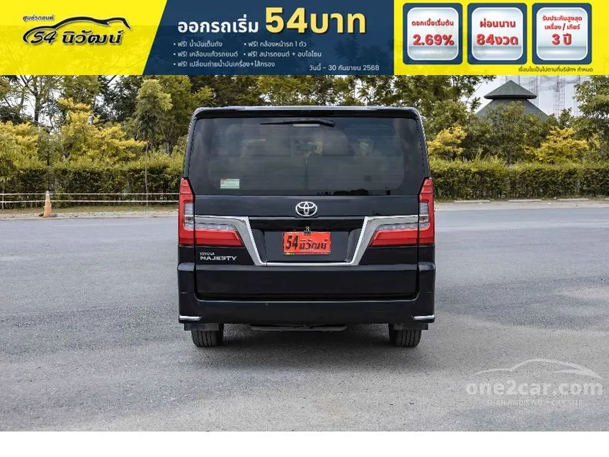 2020 Toyota Majesty Standard Van