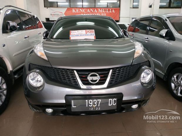 Nissan Juke Mobil bekas dijual di Jawa-timur Indonesia 