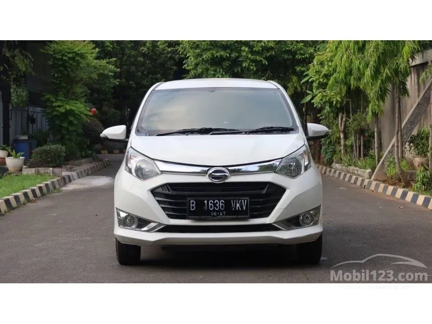 Jual Mobil Daihatsu Sigra 2017 R 1.2 di Jawa Barat Manual MPV Putih Rp 105.000.000
