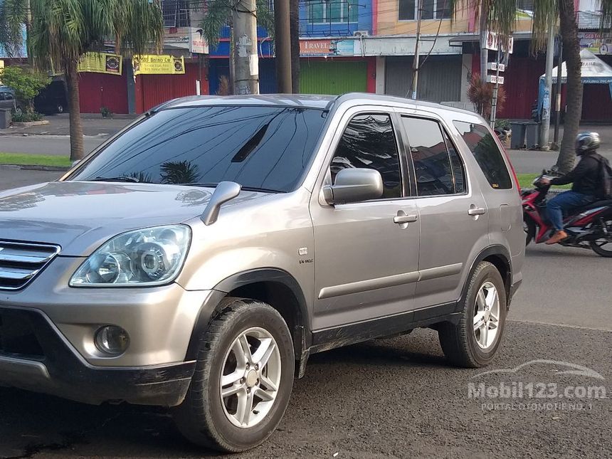 Jual Mobil  Honda CR V  2005  RD 2 4 di DKI Jakarta Automatic 