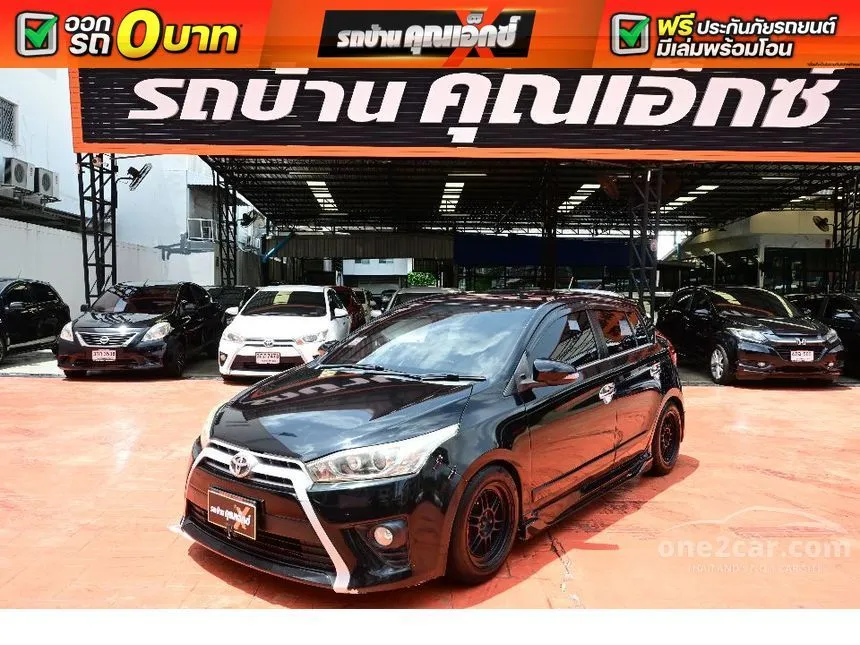 2015 Toyota YARIS G Hatchback