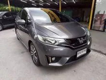 2016 Honda JAZZ 1.5 (ปี 14-22) SV Hatchback