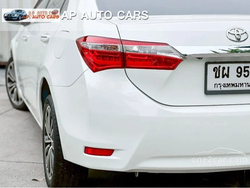 2015 Toyota Corolla Altis V Sedan
