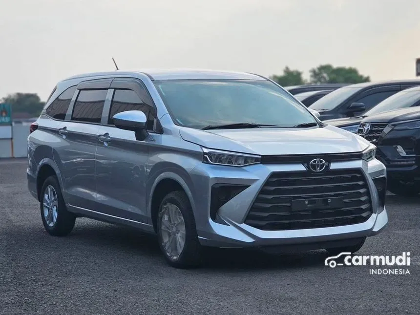 Jual Mobil Toyota Avanza 2024 E 1.3 di DKI Jakarta Automatic MPV Silver Rp 212.700.000