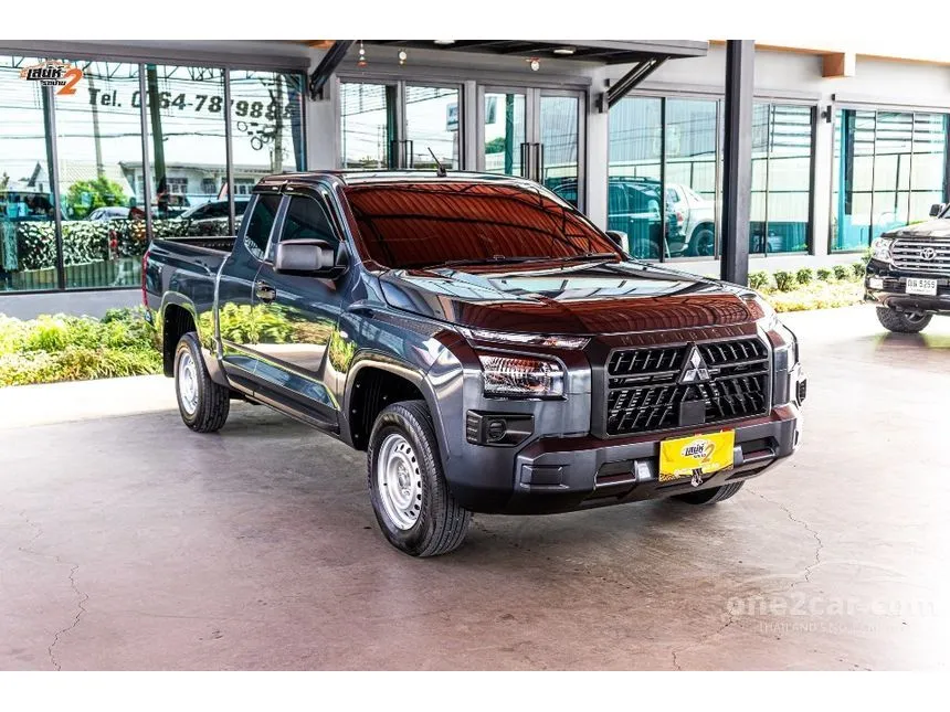 2026 Mitsubishi TRITON Street Mega Cab Pickup