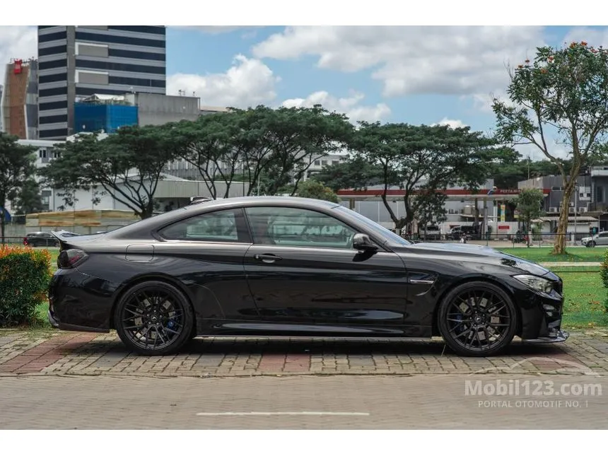 2015 BMW M4 Coupe