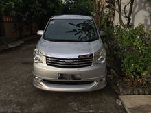 2013 Toyota NAV1 2.0 V MPV Over Kredit Jual Cepat