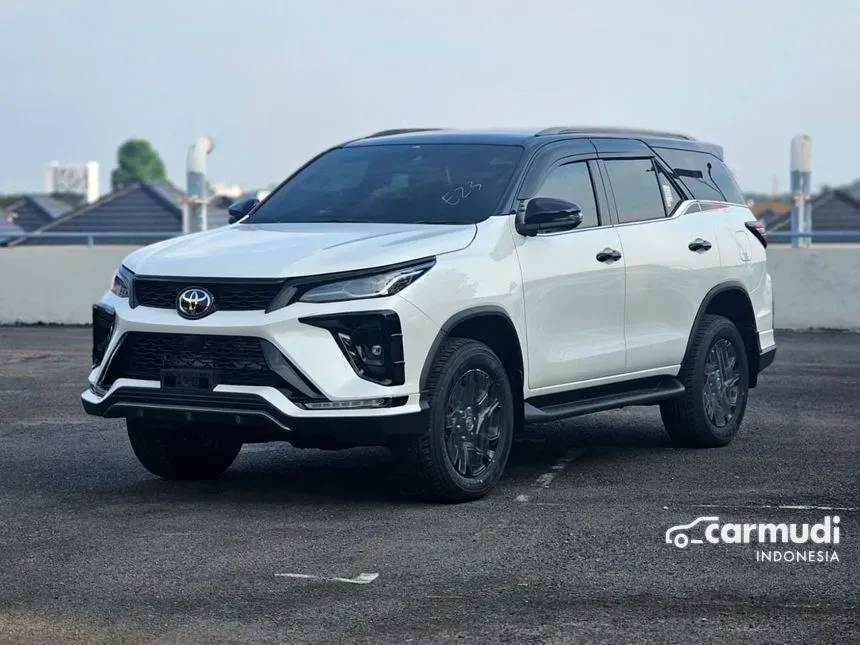 2025 Toyota Fortuner VRZ TSS GR Parts Aero Package (Two Tone) (Premium  SUV