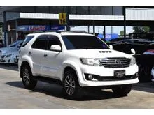 2013 Toyota FORTUNER 2.5 (ปี 12-15) V SUV