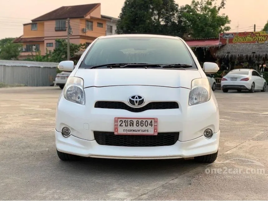 2012 Toyota Yaris E Limited Hatchback