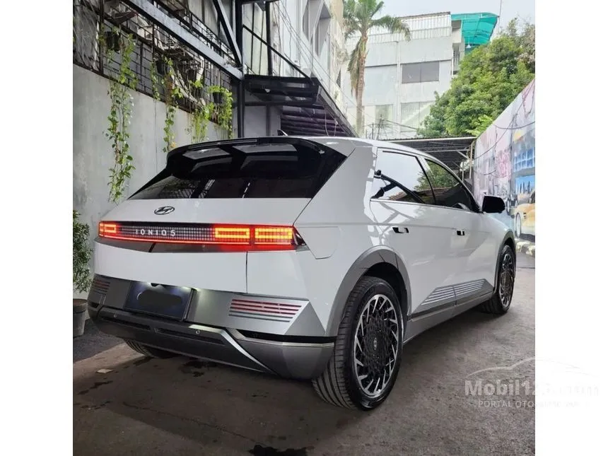 Jual Mobil Hyundai IONIQ 5 2022 Long Range Signature di DKI Jakarta ...