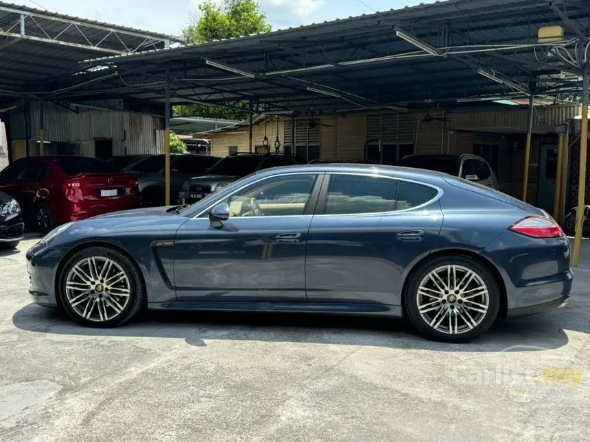 2009 Porsche Panamera S Hatchback