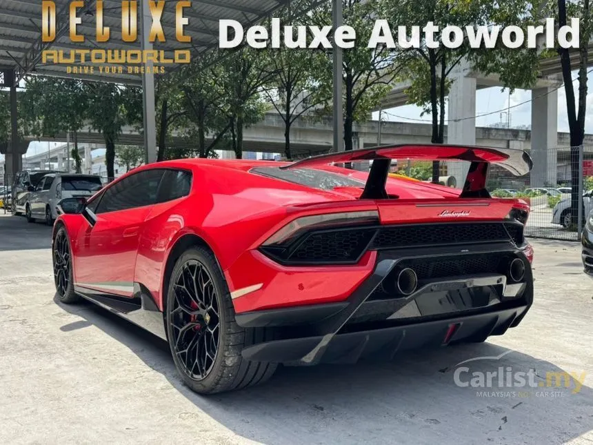 2017 Lamborghini Huracan Performante Coupe