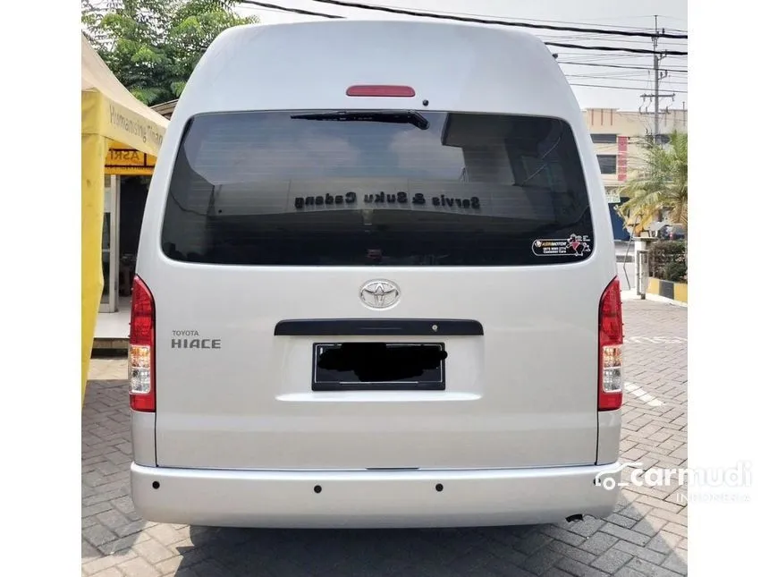 2024 Toyota Hiace Commuter Van Wagon