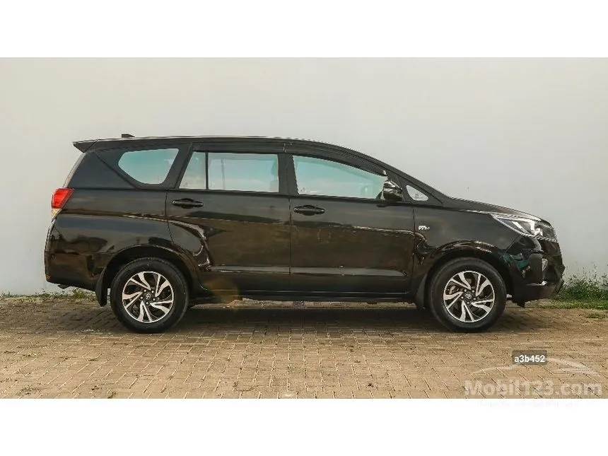 2021 Toyota Kijang Innova G MPV