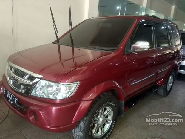  Isuzu  Panther  GRAND  TOURING  Mobil  Bekas  Baru  dijual  di 