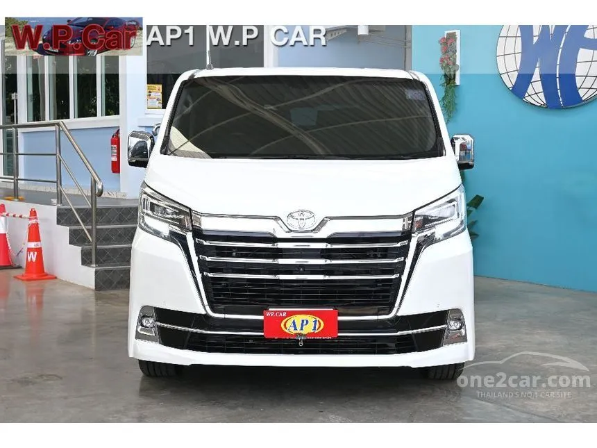 2020 Toyota Majesty Premium Van