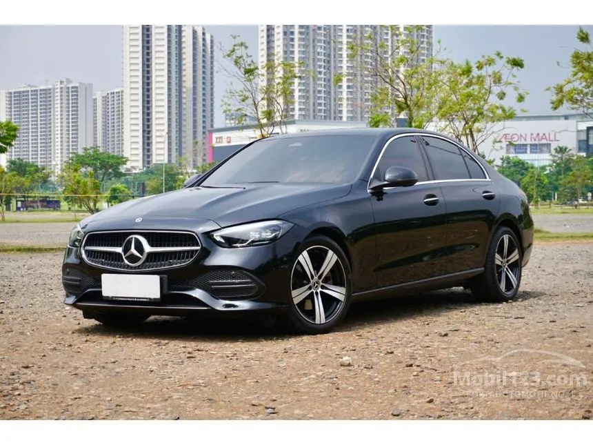 2023 Mercedes-Benz C200 Avantgarde Line Sedan