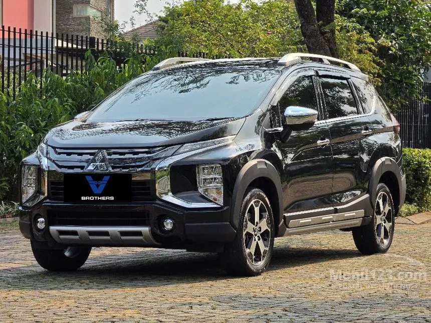 2021 Mitsubishi Xpander Cross Premium MPV