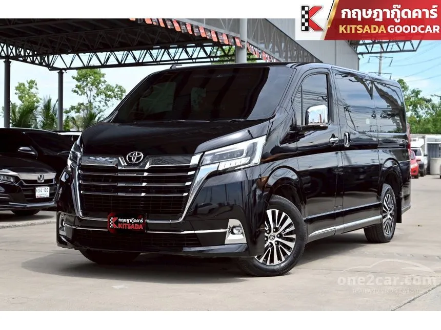 2020 Toyota Majesty Grande Van