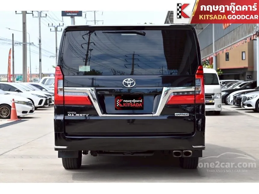 2020 Toyota Majesty Grande Van
